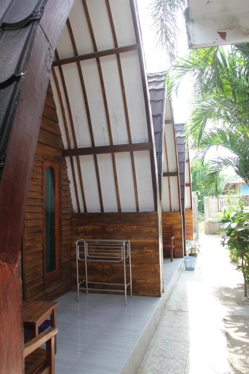 Mirna Homestay Gili Air Exterior photo